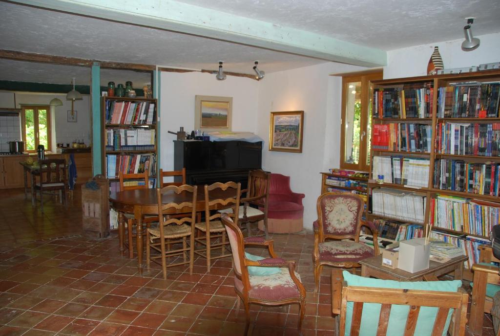 Chambres D'Hotes Le Chintre Queyssel Екстер'єр фото